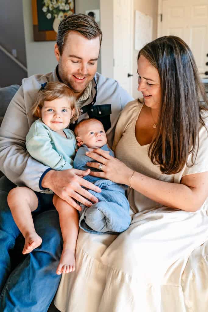 austin-newborn-photographer-lifestyle-baby-boy-blue-cream